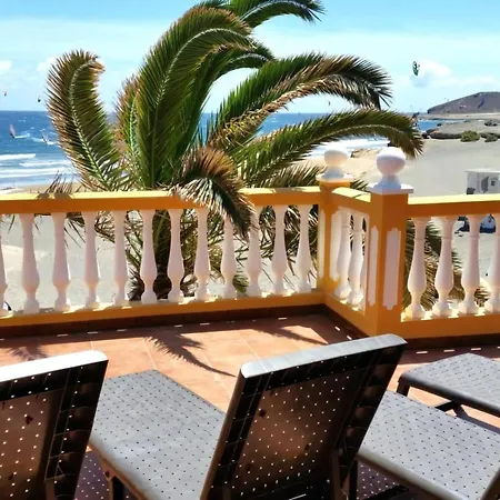 Holiday home Strandhaus Meerblick: Geräumiges Mit Terrasse